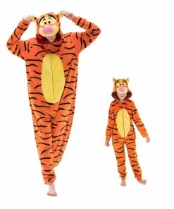 Deals 👍 COSUSKET Snug Fit Unisex Adult Onesie Pajamas, Flannel Cosplay Animal One Piece 🦇 Halloween Costume Sleepwear Homewear Tigger 11-12 Years ✨